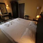 Menada In Royal Apartment *