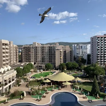 Menada In Royal Apartment Sunny Beach