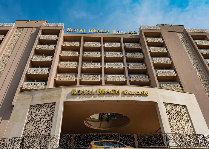 Menada In Royal Apartman Napospart