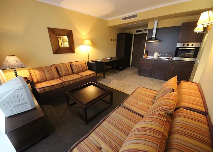 Menada In Royal * Napospart