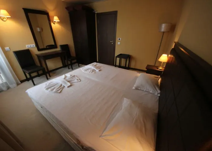 Menada In Royal Apartmán *