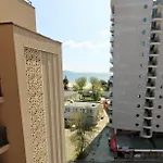 Menada In Royal شقة