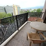 Menada In Royal Slantchev Briag